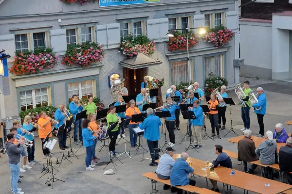 Platzkonzert Sidwald
