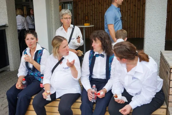 gelassen nach dem Auftritt